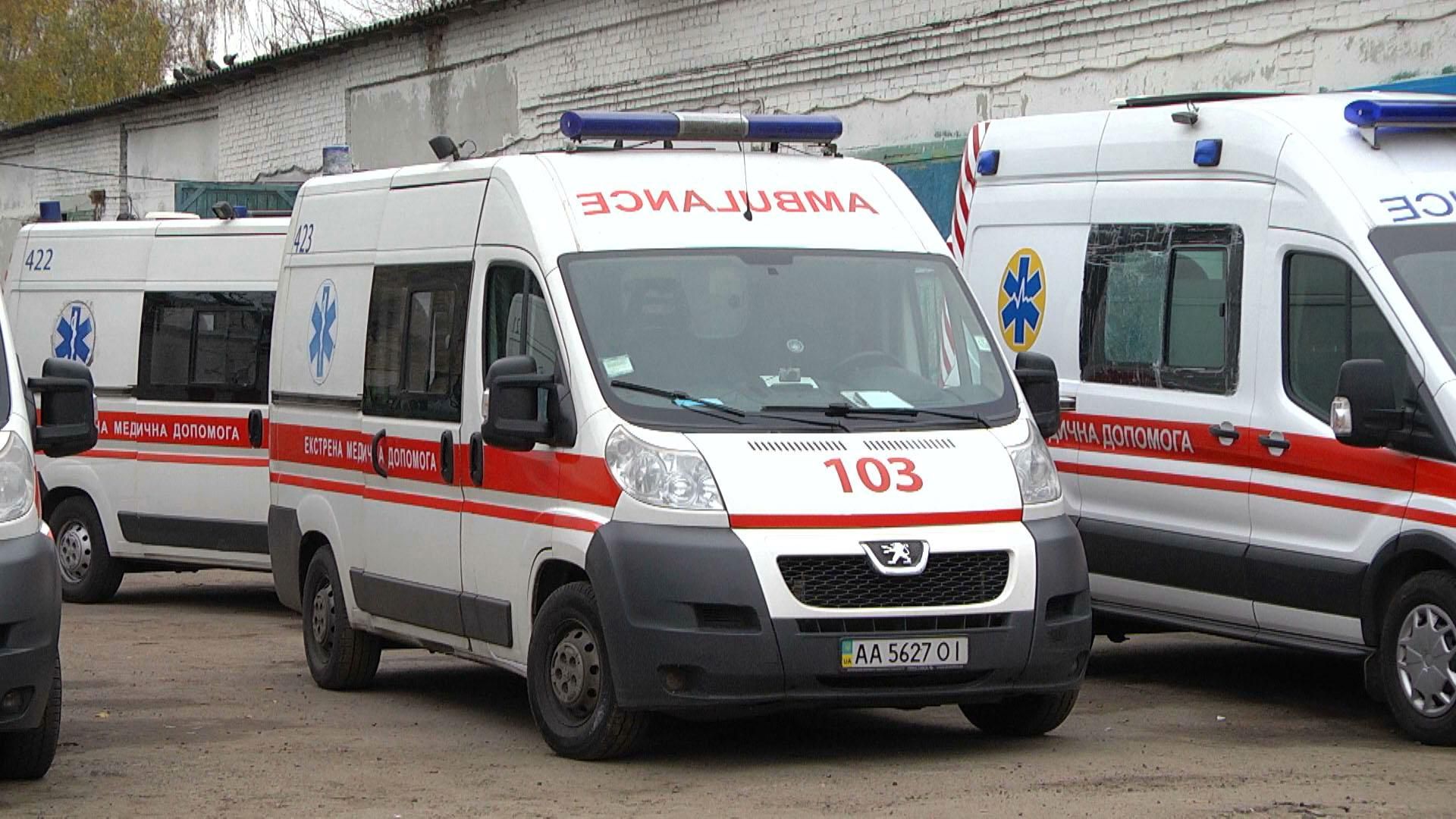 П'яний неадекват побив до струсу мозку лікарку "швидкої": медик приїхала на виклик П'яний неадекват побив до струсу мозку лікарку "швидкої": медик приїхала на виклик