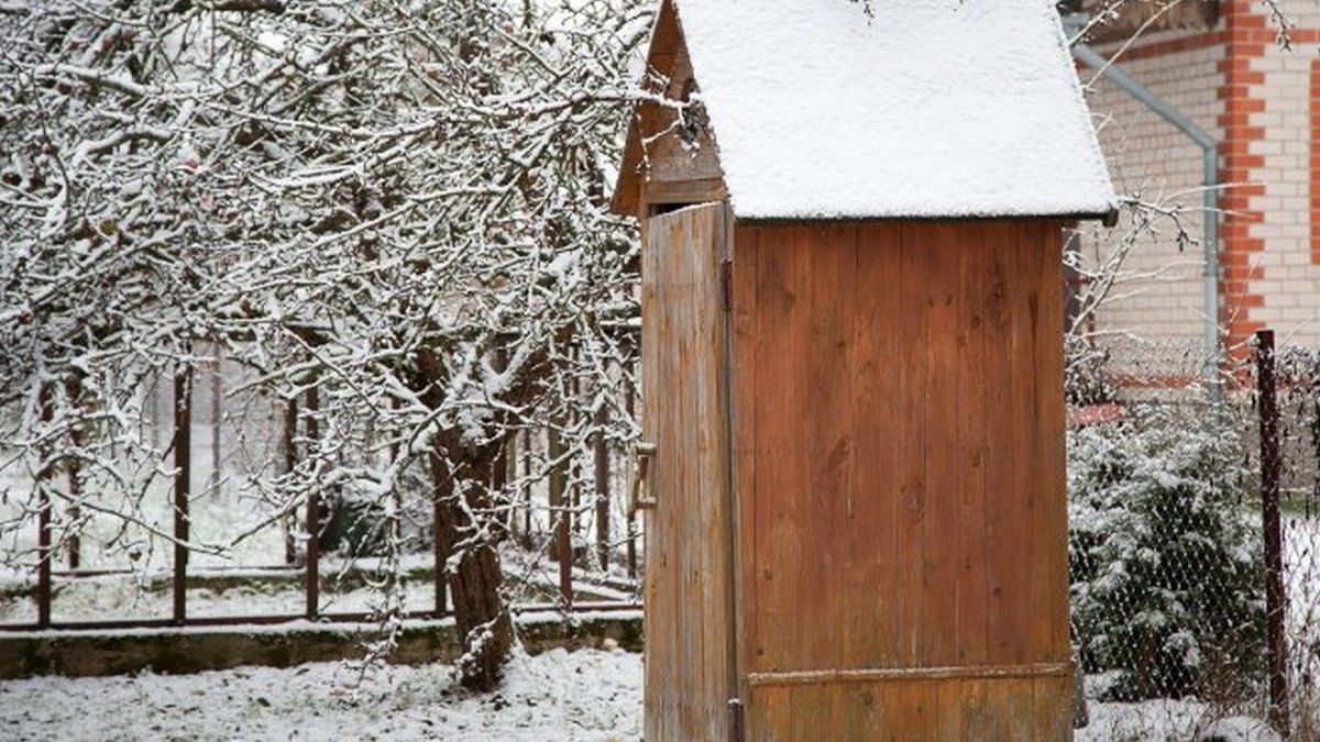 На Днепропетровщине несовершеннолетняя девушка родила в туалете На Днепропетровщине несовершеннолетняя девушка родила в туалете
