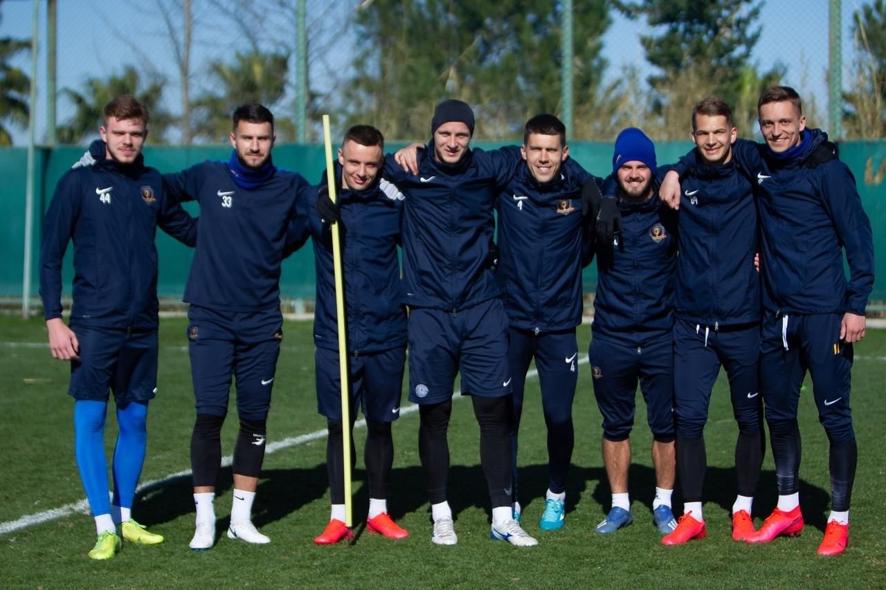 Игроки "Днепр-1" подхватили вирус перед матчем с китайской командой