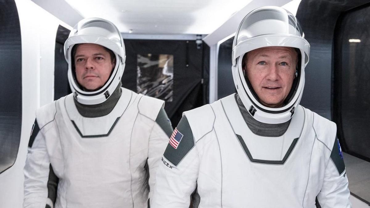 SpaceX определилась с датой первого пилотируемого запуска Crew Dragon SpaceX определилась с датой первого пилотируемого запуска Crew Dragon