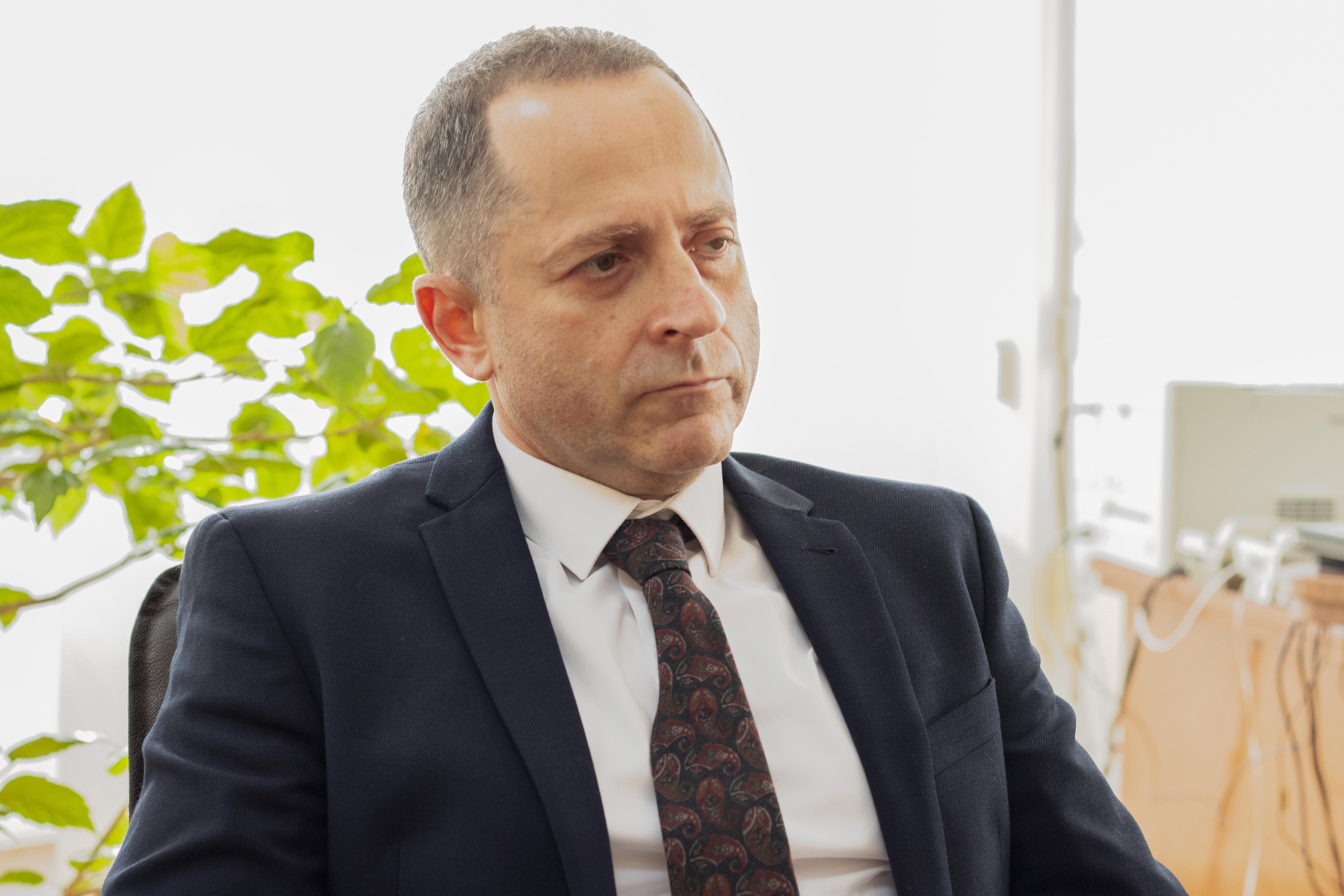 Чи заборонять секонд-хенд як гуманітарну допомогу, – в інтерв'ю замміністра Ковалем - 24 Канал Чи заборонять секонд-хенд як гуманітарну допомогу, – в інтерв'ю замміністра Ковалем - 24 Канал