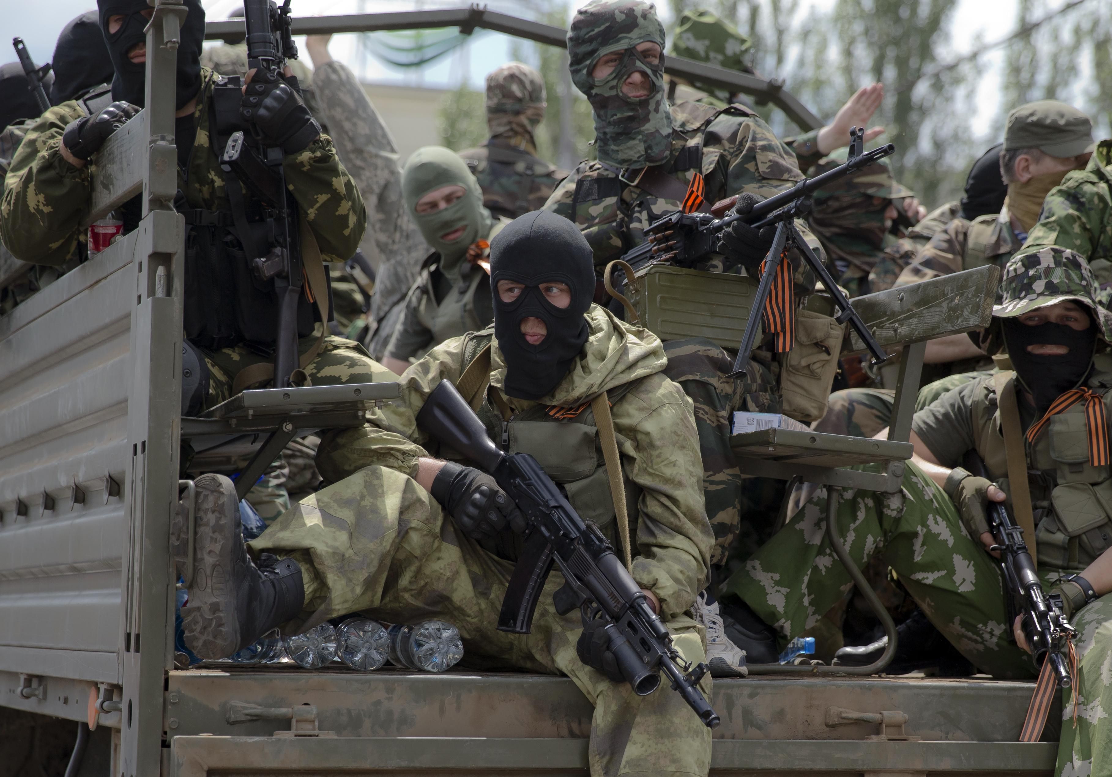 Російські снайпери обстріляли позиції бойовиків на Донбасі, – розвідка