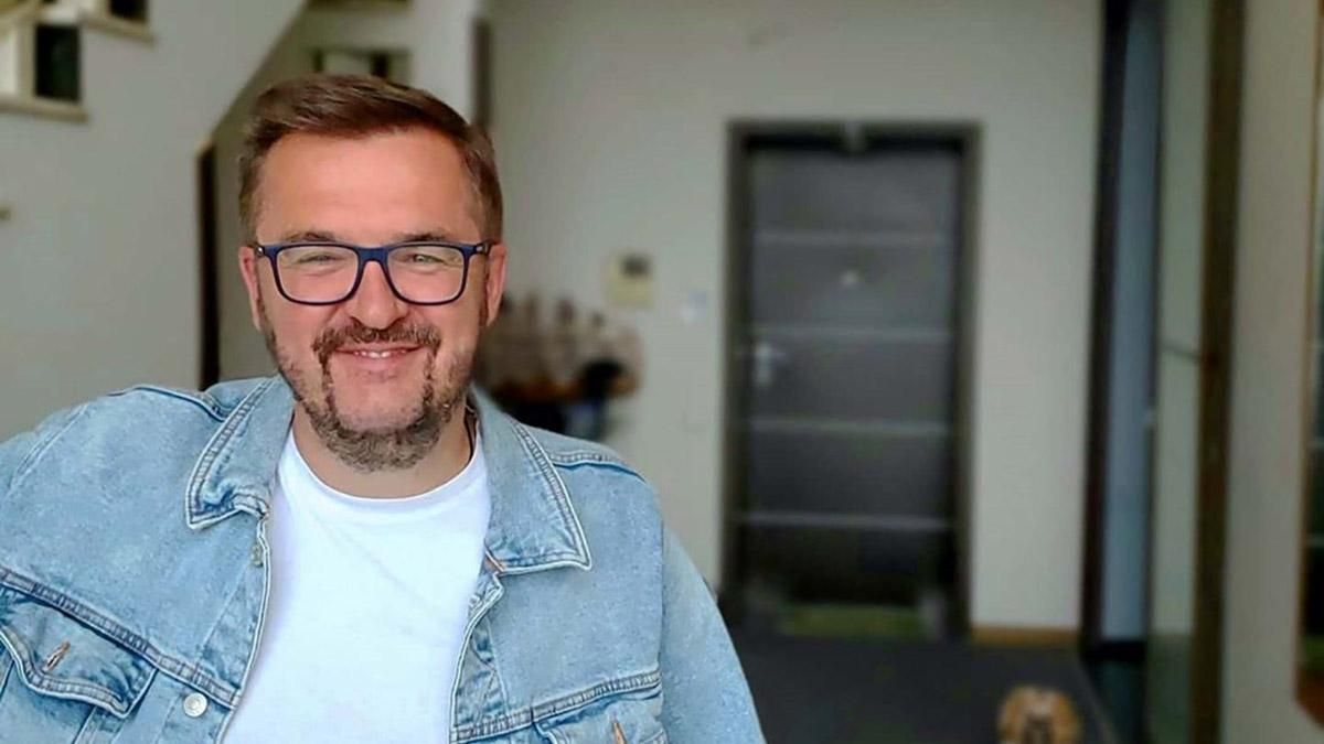 Александр Пономарев снял клип с обольстительной моделью: видео