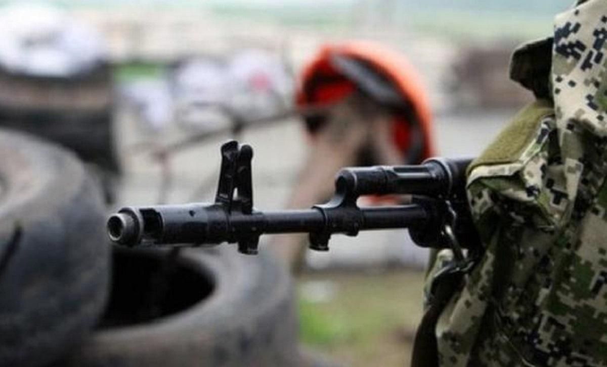Ситуация на Донбассе: боевики 10 раз обстреляли украинские позиции Ситуация на Донбассе: боевики 10 раз обстреляли украинские позиции