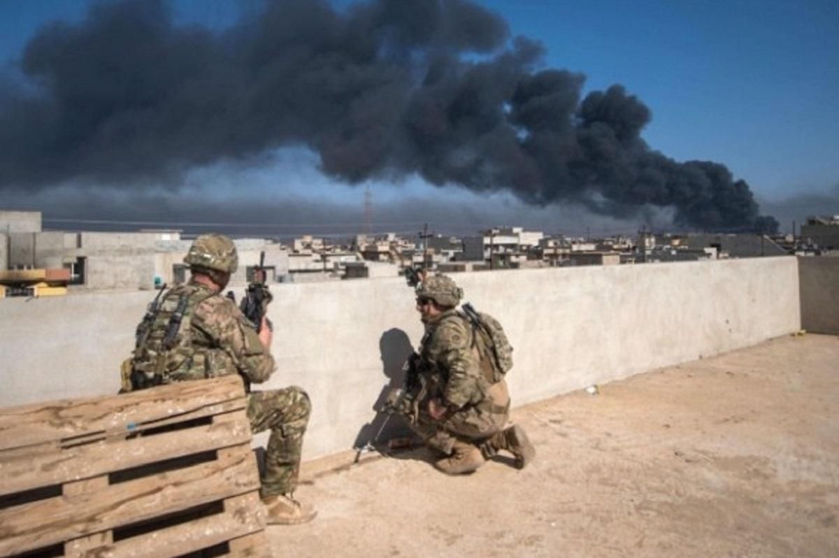 В Іраку обстріляли військову базу поблизу посольства США: що відомо