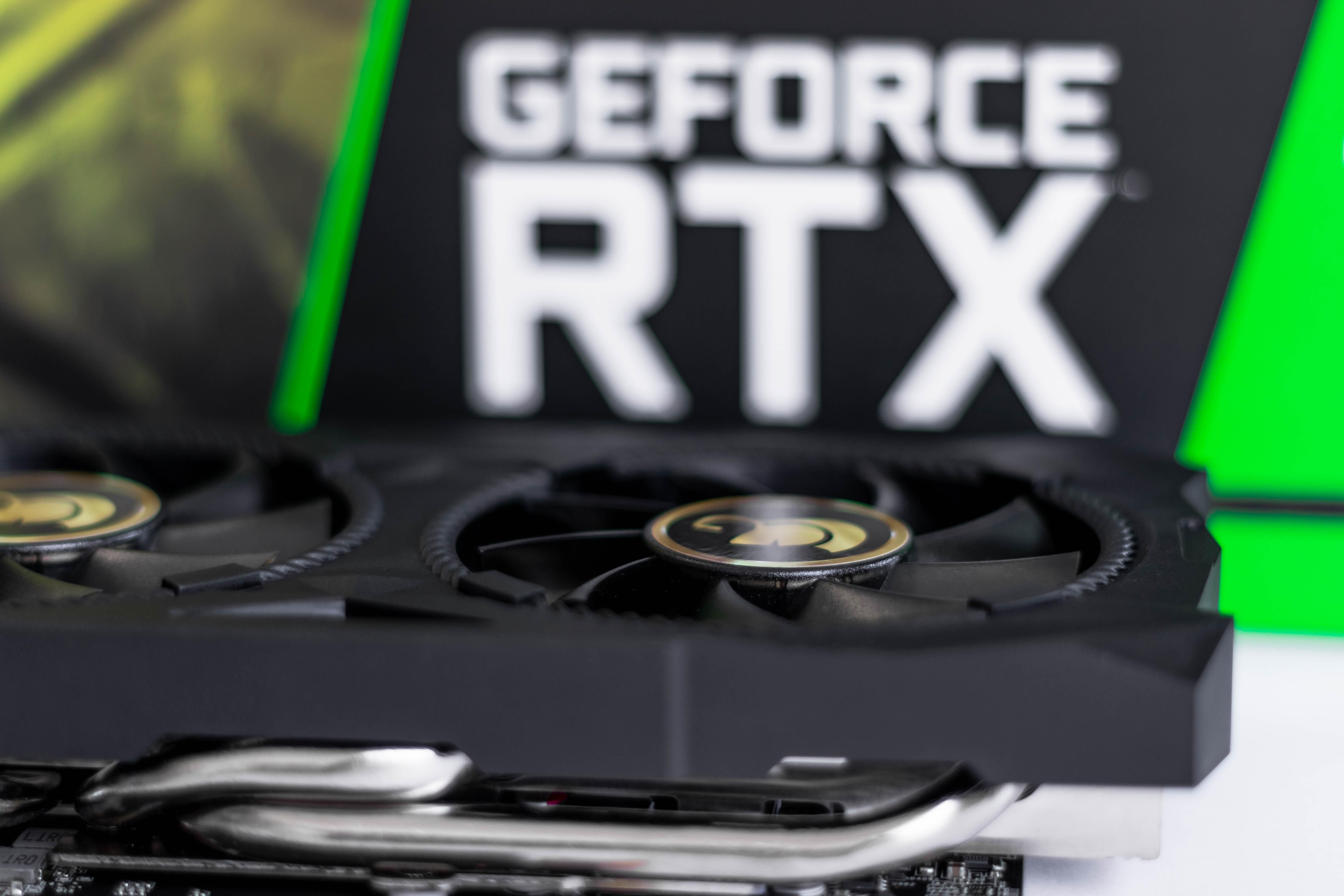 NVIDIA показала новые видеокарты GeForce RTX: фото
