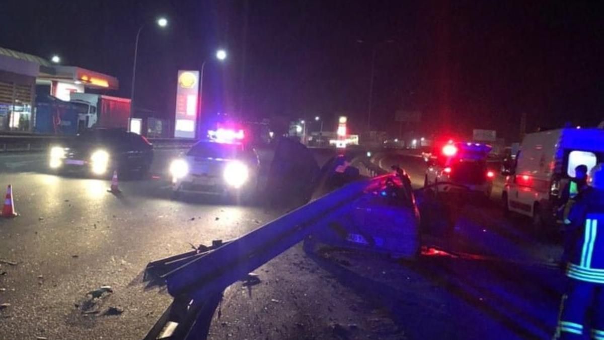 В Одессе авто въехало в отбойник: водитель погиб на месте В Одессе авто въехало в отбойник: водитель погиб на месте