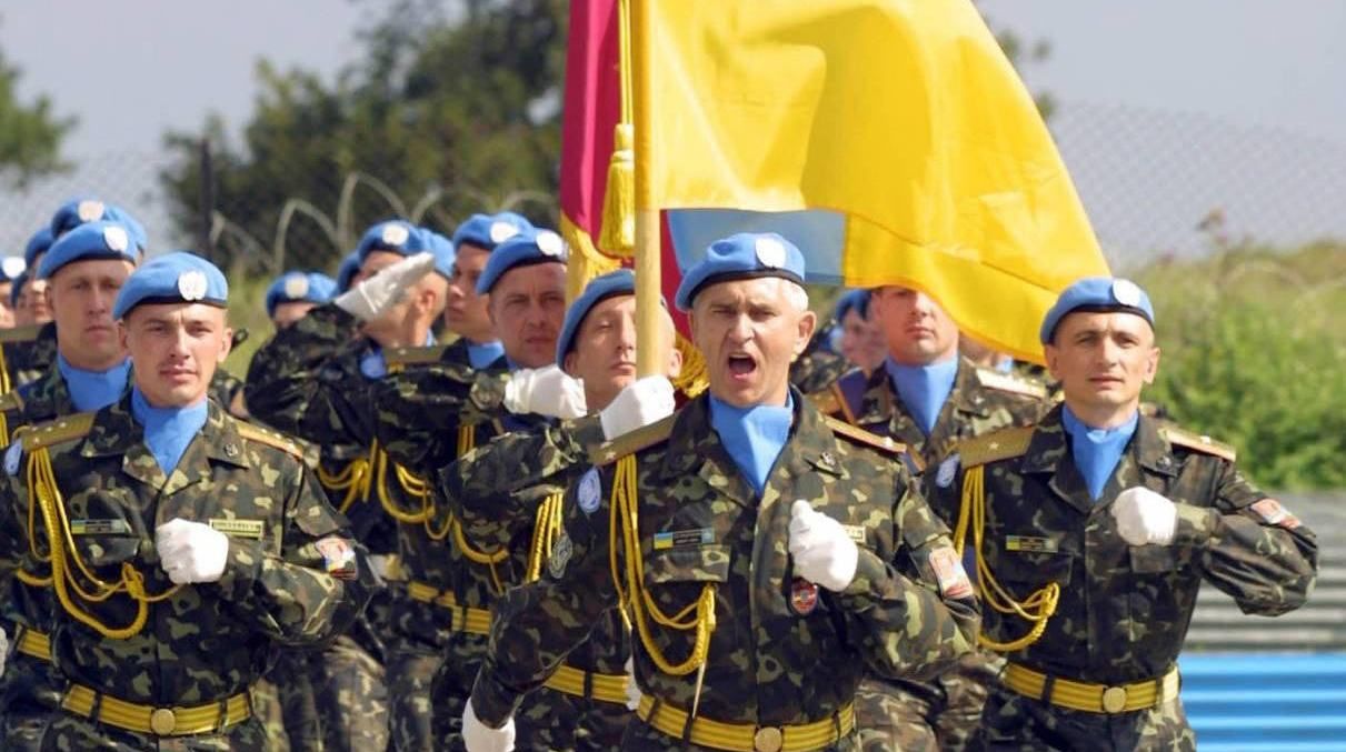 Вітання "Слава Україні" не будуть скасовувати в армії, – Міноборони Вітання "Слава Україні" не будуть скасовувати в армії, – Міноборони