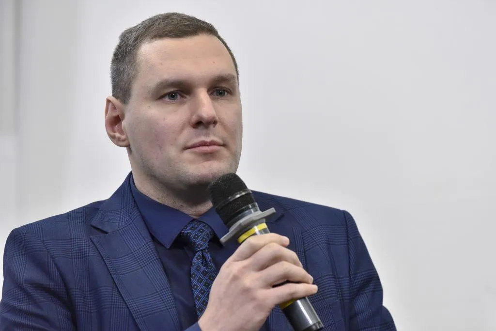 Артем Яблонський ДБР Артем Яблонський ДБР