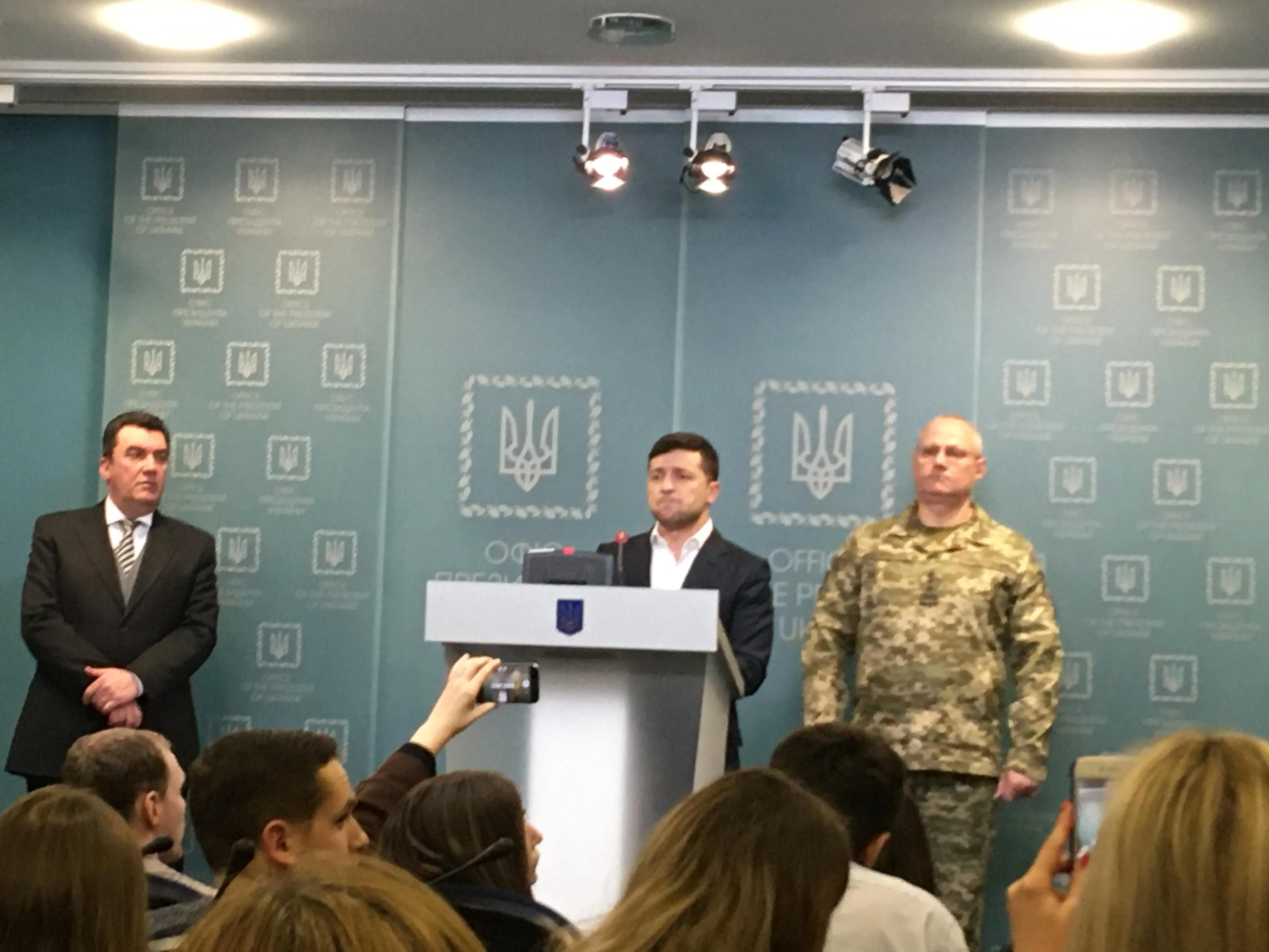 Зеленський, РНБО, брифінг, бій під Золотим, Донбас Зеленський, РНБО, брифінг, бій під Золотим, Донбас