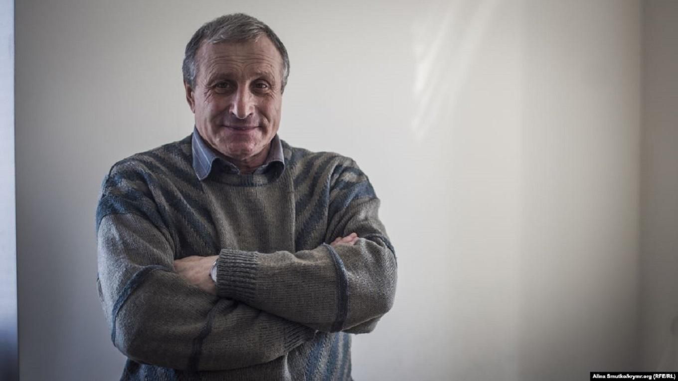 Засуджений росіянами у Криму Микола Семена вже в Києві: зворушливі фото Засуджений росіянами у Криму Микола Семена вже в Києві: зворушливі фото