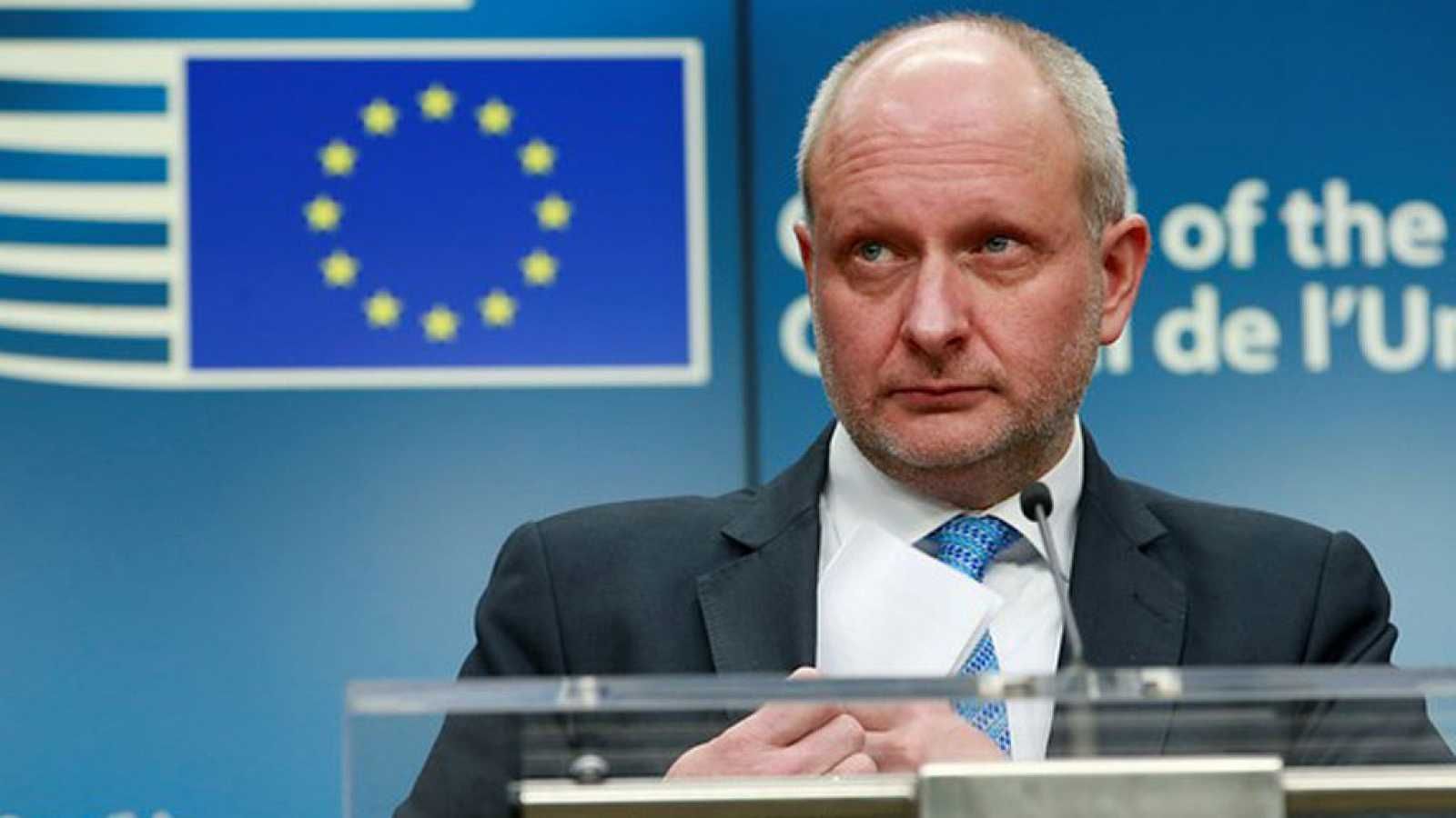 Ескалація конфлікту викликає тривогу, – реакція Євросоюзу на запеклий бій біля Золотого Ескалація конфлікту викликає тривогу, – реакція Євросоюзу на запеклий бій біля Золотого