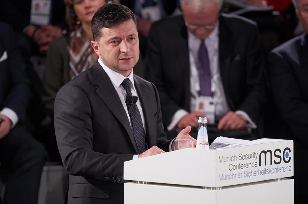 Зеленський обрав розумну стратегію щодо Донбасу, але важливо, щоб не було поступок, – Волкер Зеленський обрав розумну стратегію щодо Донбасу, але важливо, щоб не було поступок, – Волкер