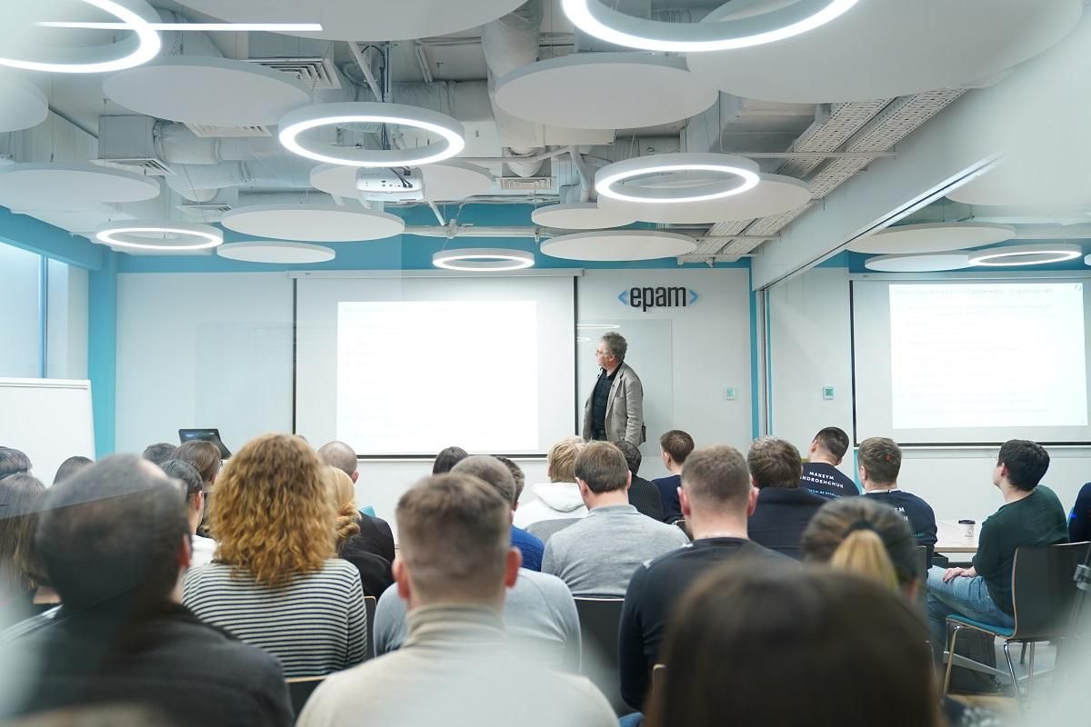 EPAM приглашает на вторую волну магистерской программы "Инженерия программного обеспечения" EPAM приглашает на вторую волну магистерской программы "Инженерия программного обеспечения"