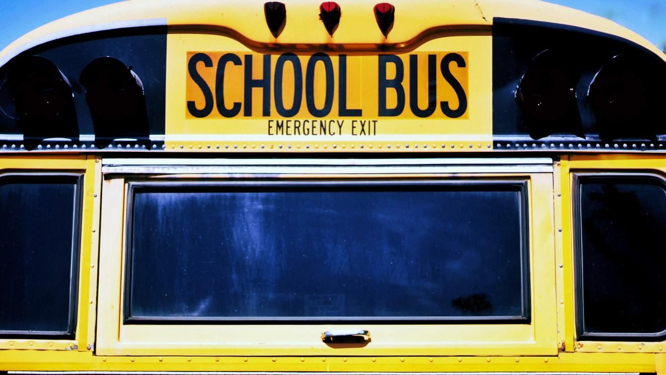 У вигляді автобуса: шкільного водія зі США поховають у спеціальній труні – фото 