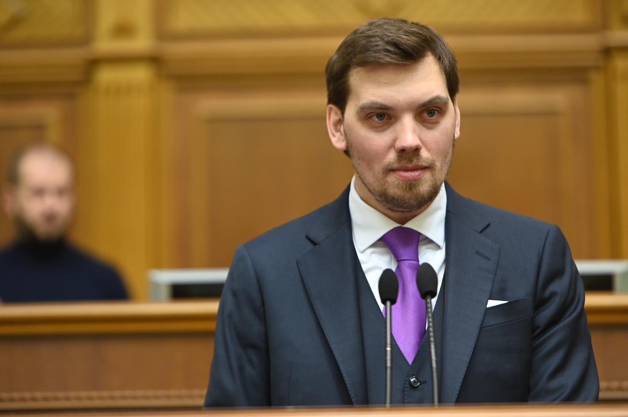 Гончарук відзвітував про роботу уряду: як відреагували депутати Гончарук відзвітував про роботу уряду: як відреагували депутати