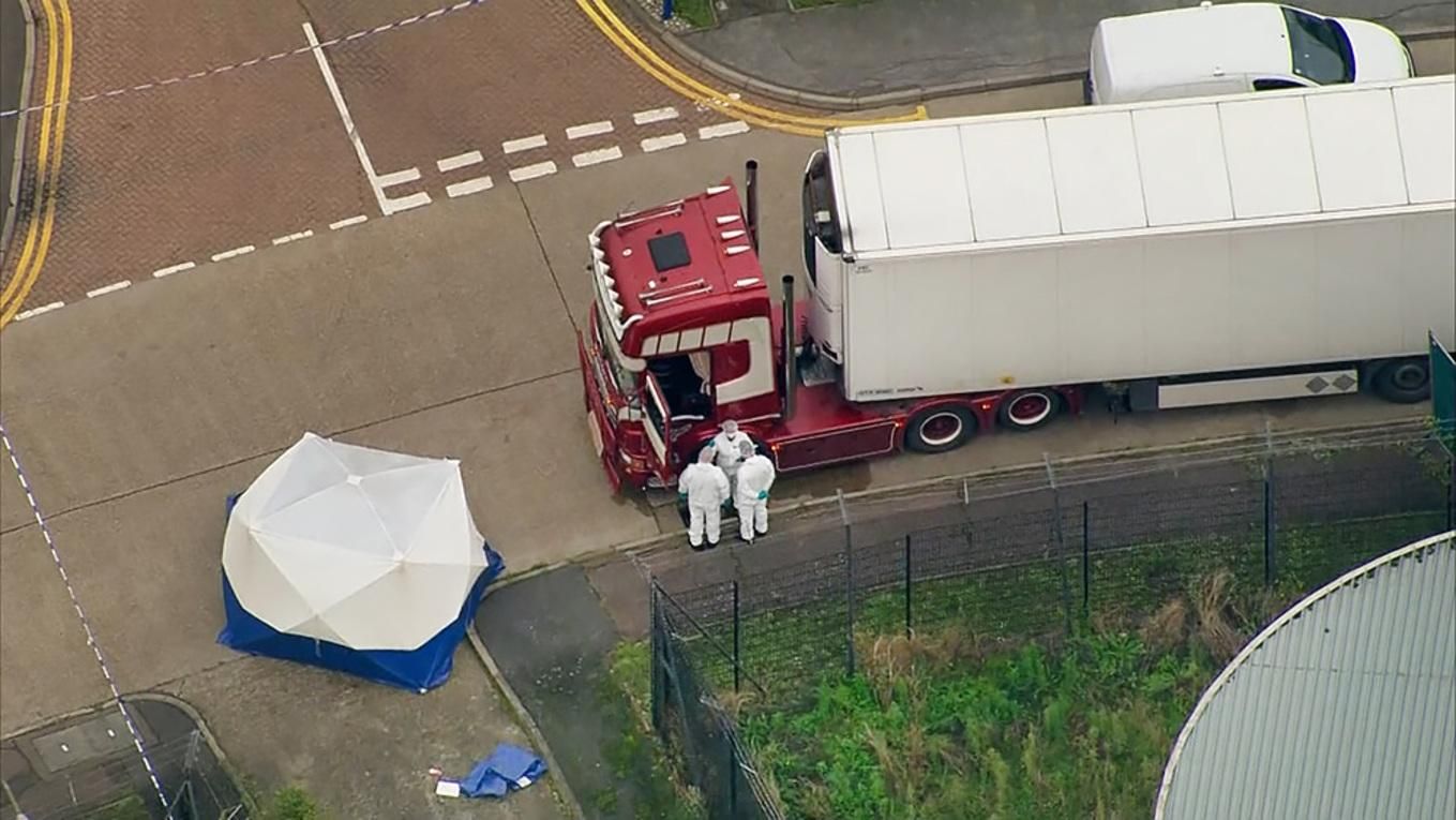 Вантажівка з 39 мертвими у Британії: поліція висловила офіційні звинувачення