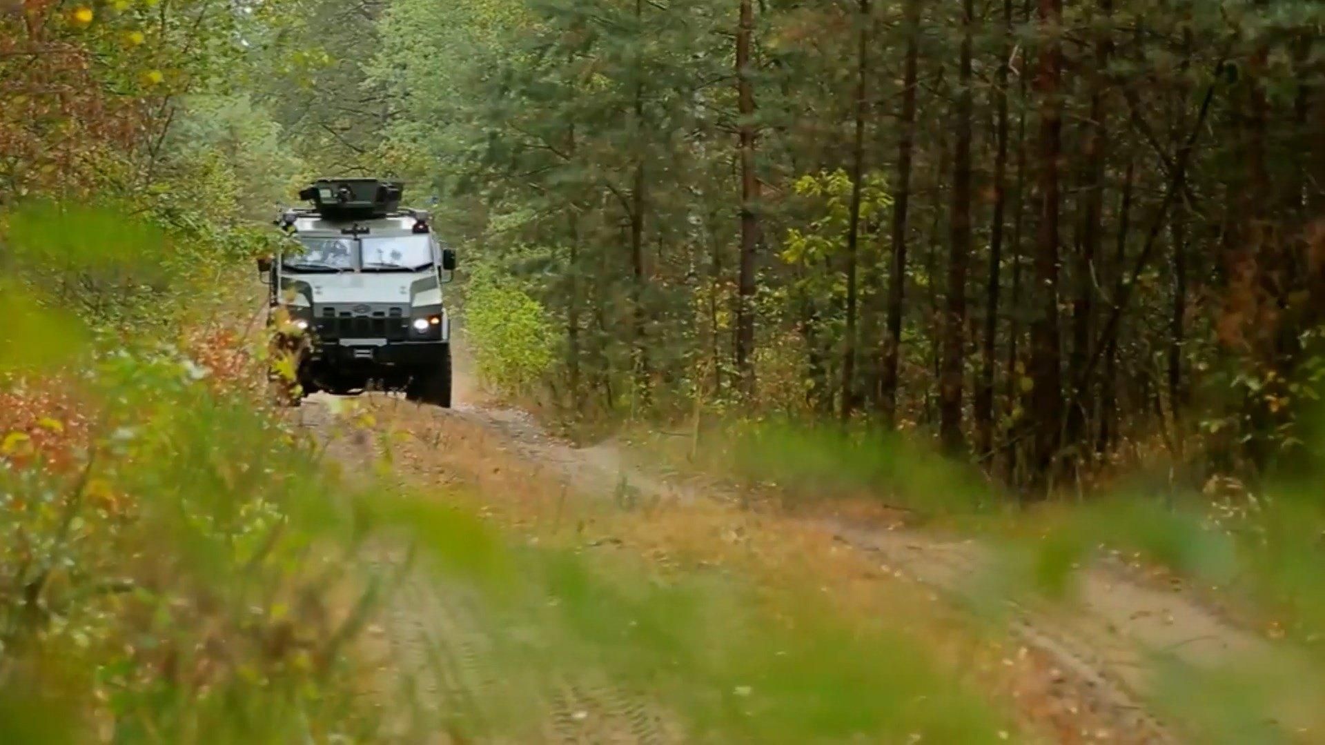 Техника войны: Мобильный миномет "Смерека". Скандал с "Козак-2М" Техника войны: Мобильный миномет "Смерека". Скандал с "Козак-2М"