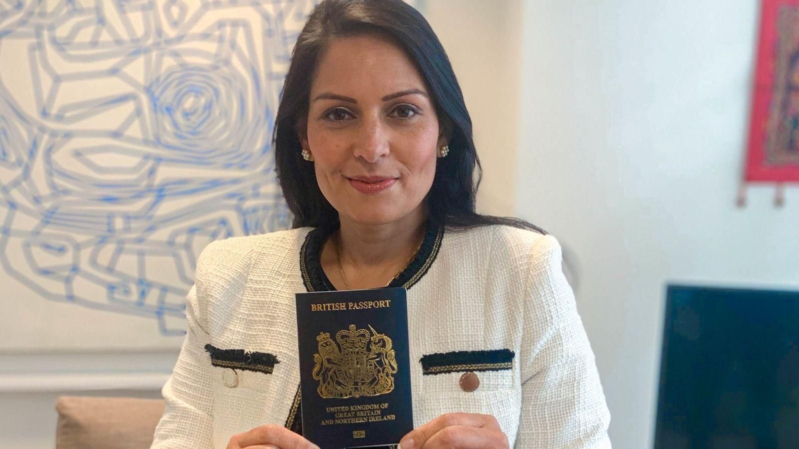 Последствия Brexit: в Британии введут новые паспорта