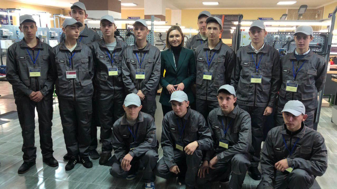 Правительство направило дополнительные 259 миллионов гривен на училища: кто сможет получить Правительство направило дополнительные 259 миллионов гривен на училища: кто сможет получить