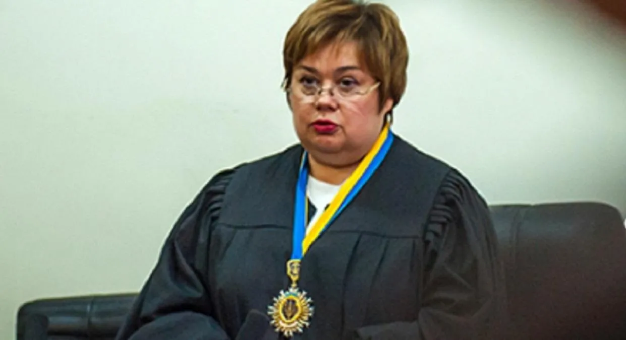 Суддя Олена Мєлєшак Суддя Олена Мєлєшак