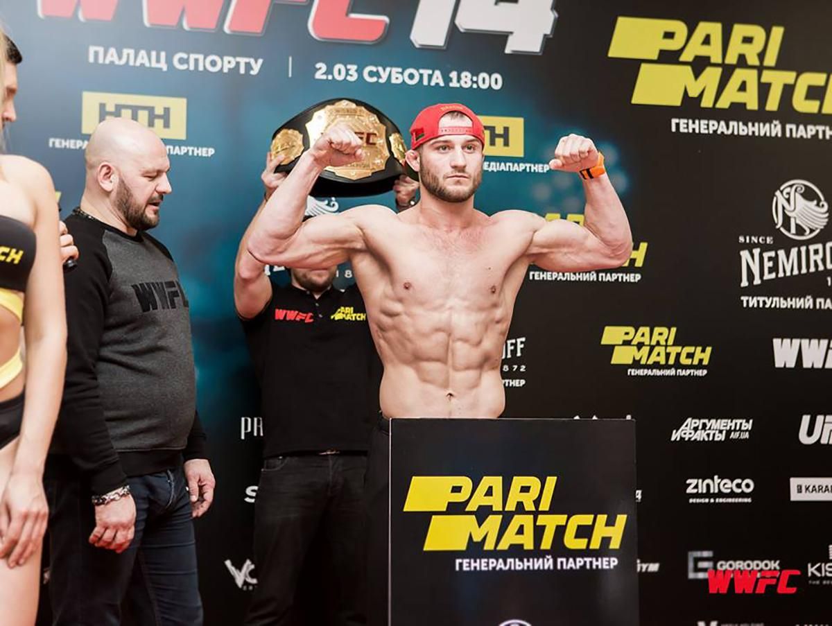 Боец MMA одним ударом сломал сопернику позвоночник: видео
