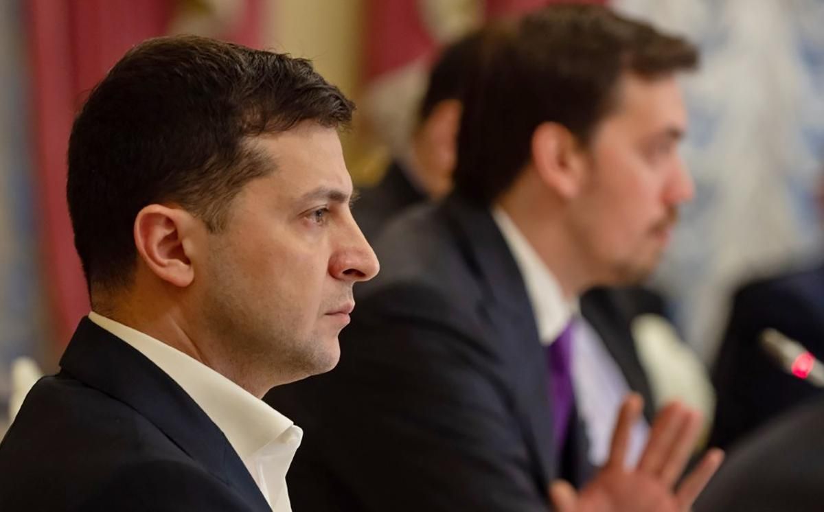 Зеленський пропонує не платити зарплату міністрам, поки не погасять борги перед шахтарями