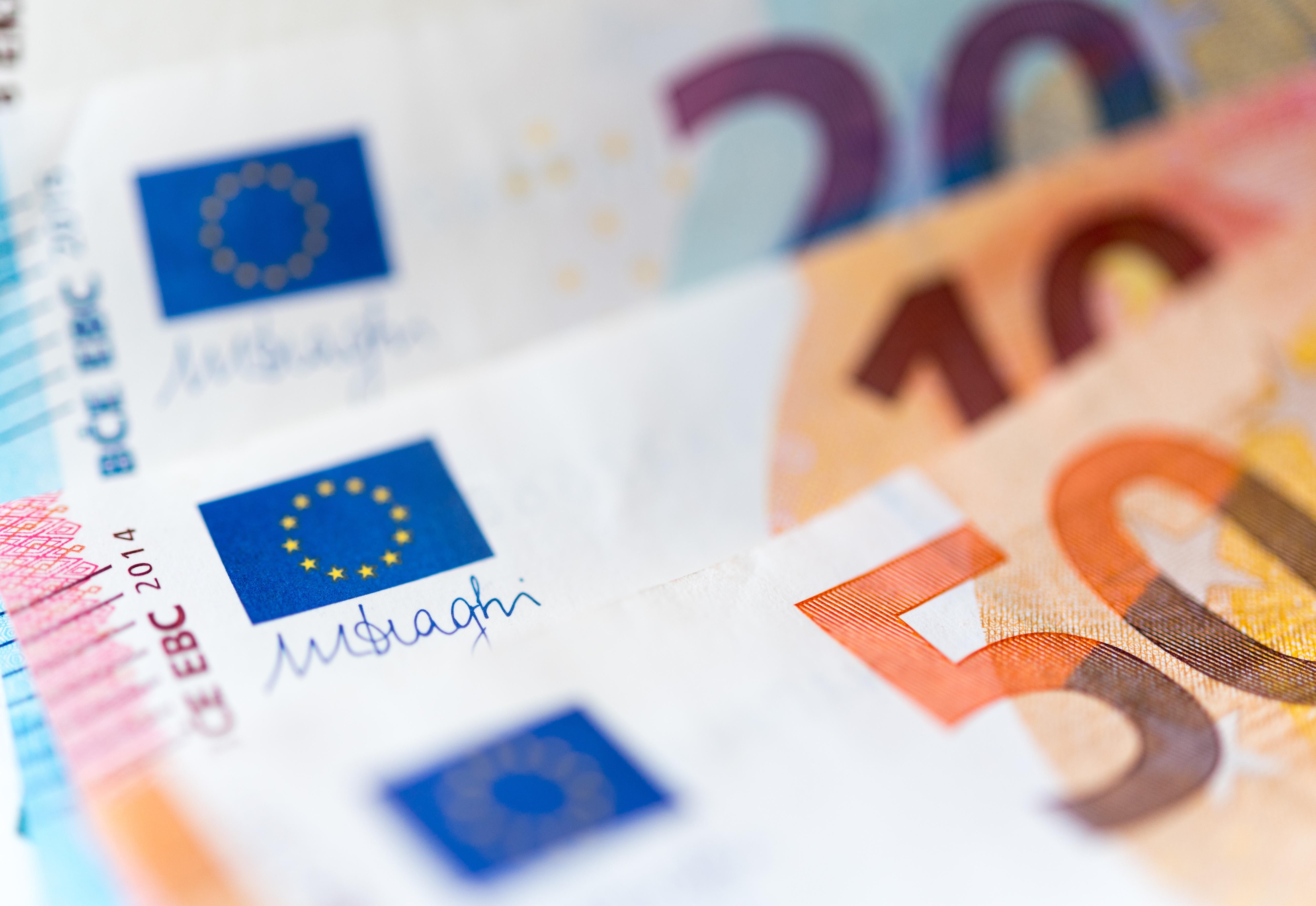 Готівковий курс валют 25.02.2020 – курс долару, євро