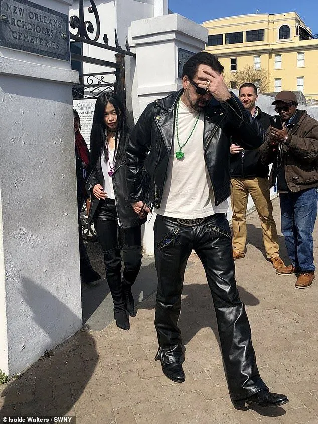 Ніколас Кейдж закрутив новий роман Ніколас Кейдж закрутив новий роман