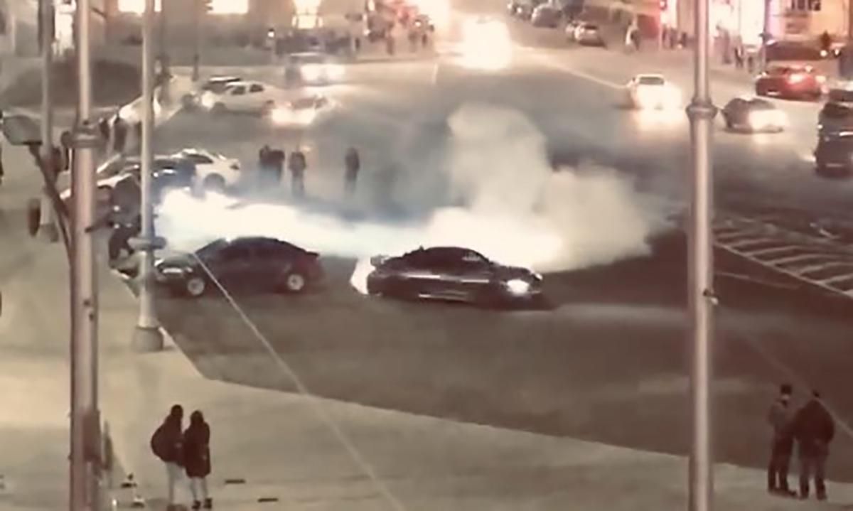 Водій BMW влаштував небезпечний дрифт у центрі Харкова: обурливе відео