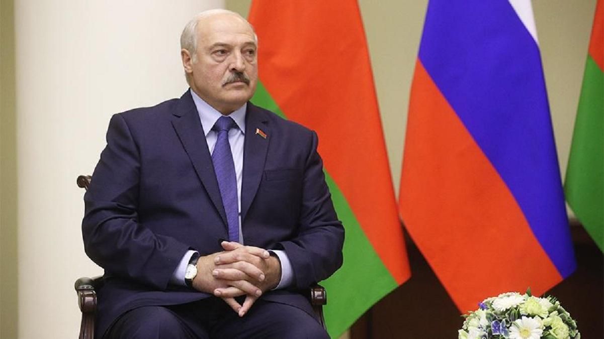 Лукашенко жалуется, что Россия принуждает Беларусь к интеграции