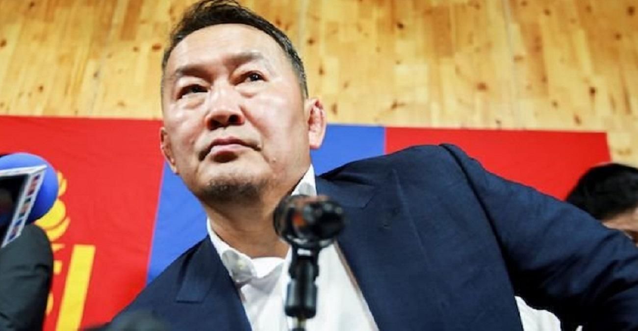 Президент Монголии после визита в Китай две недели будет находиться на карантине