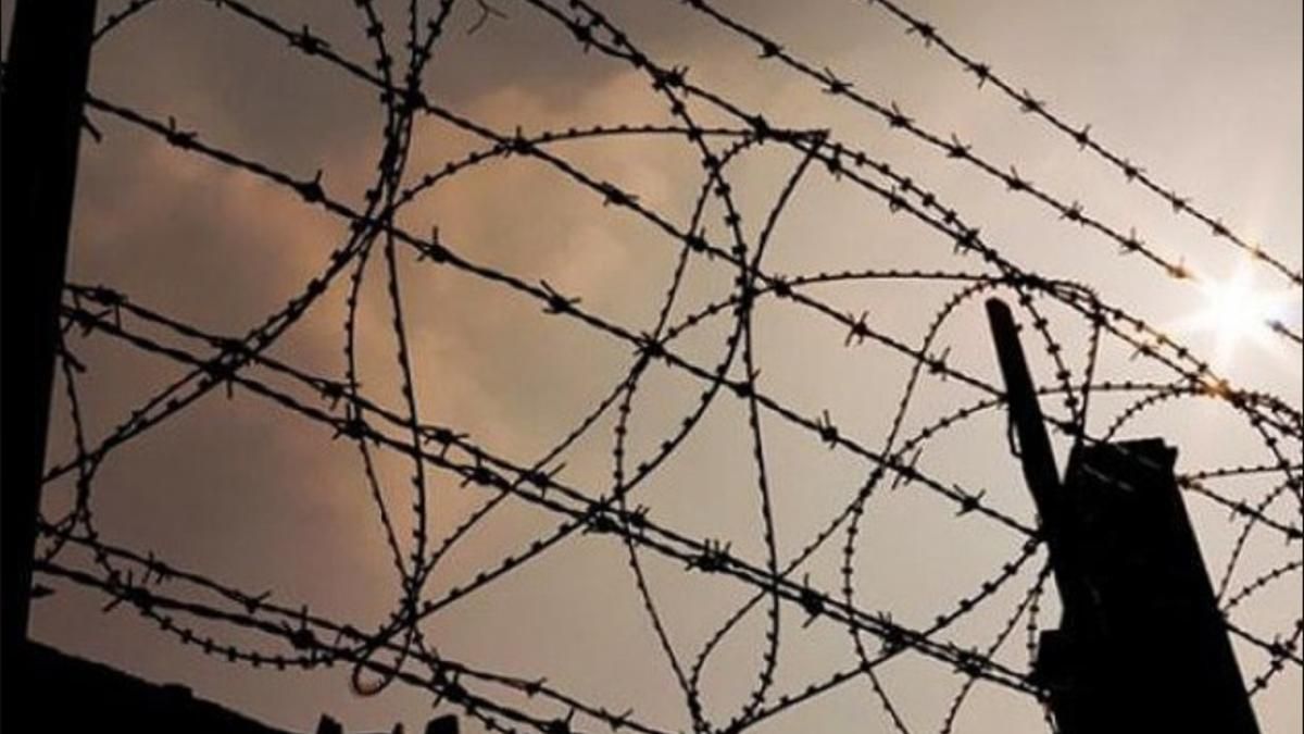 Двое осужденных объявили голодовку в колонии на Днепропетровщине