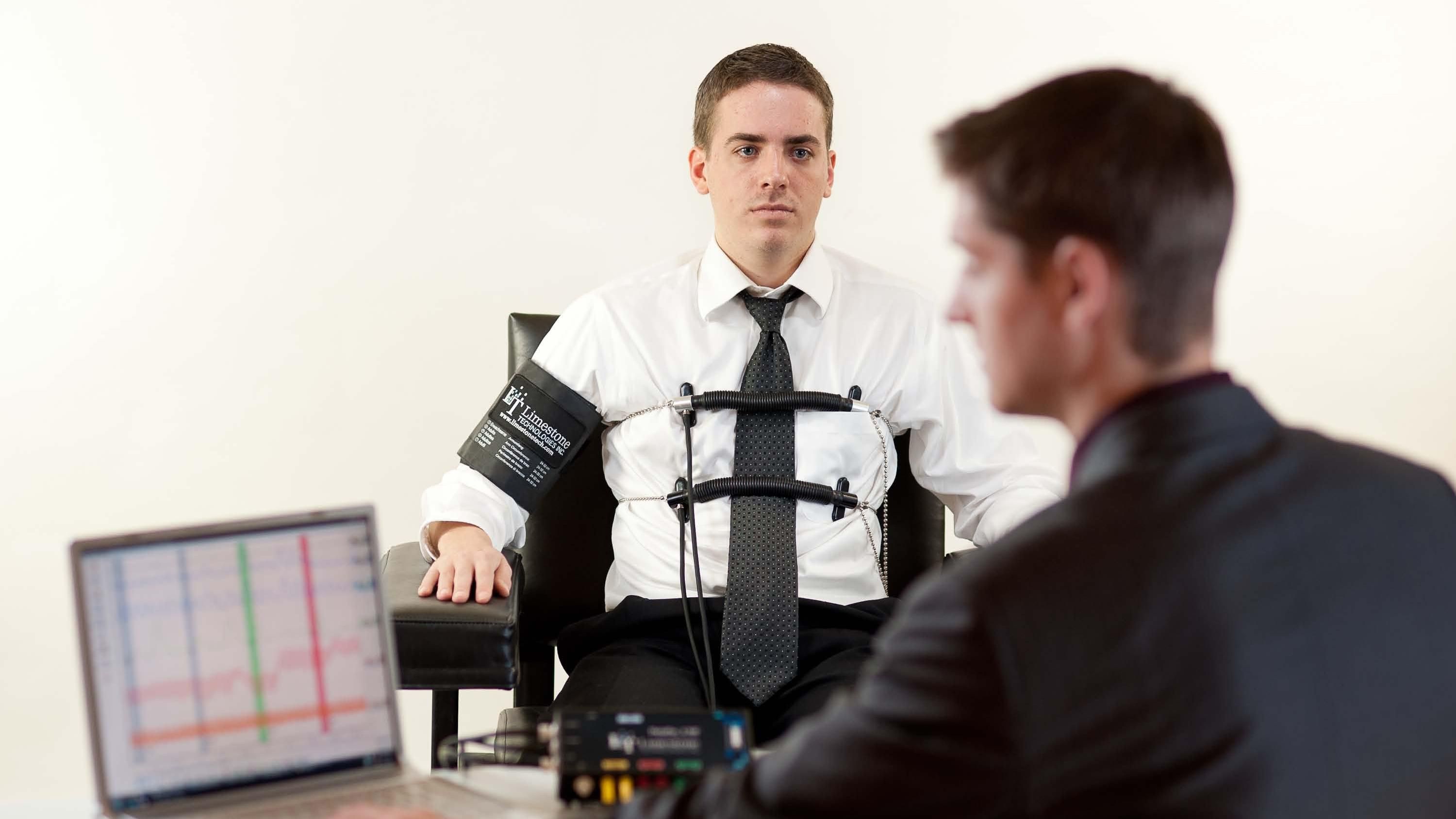 Університет у Черкасах купив поліграф за втричі вищою ціною Університет у Черкасах купив поліграф за втричі вищою ціною