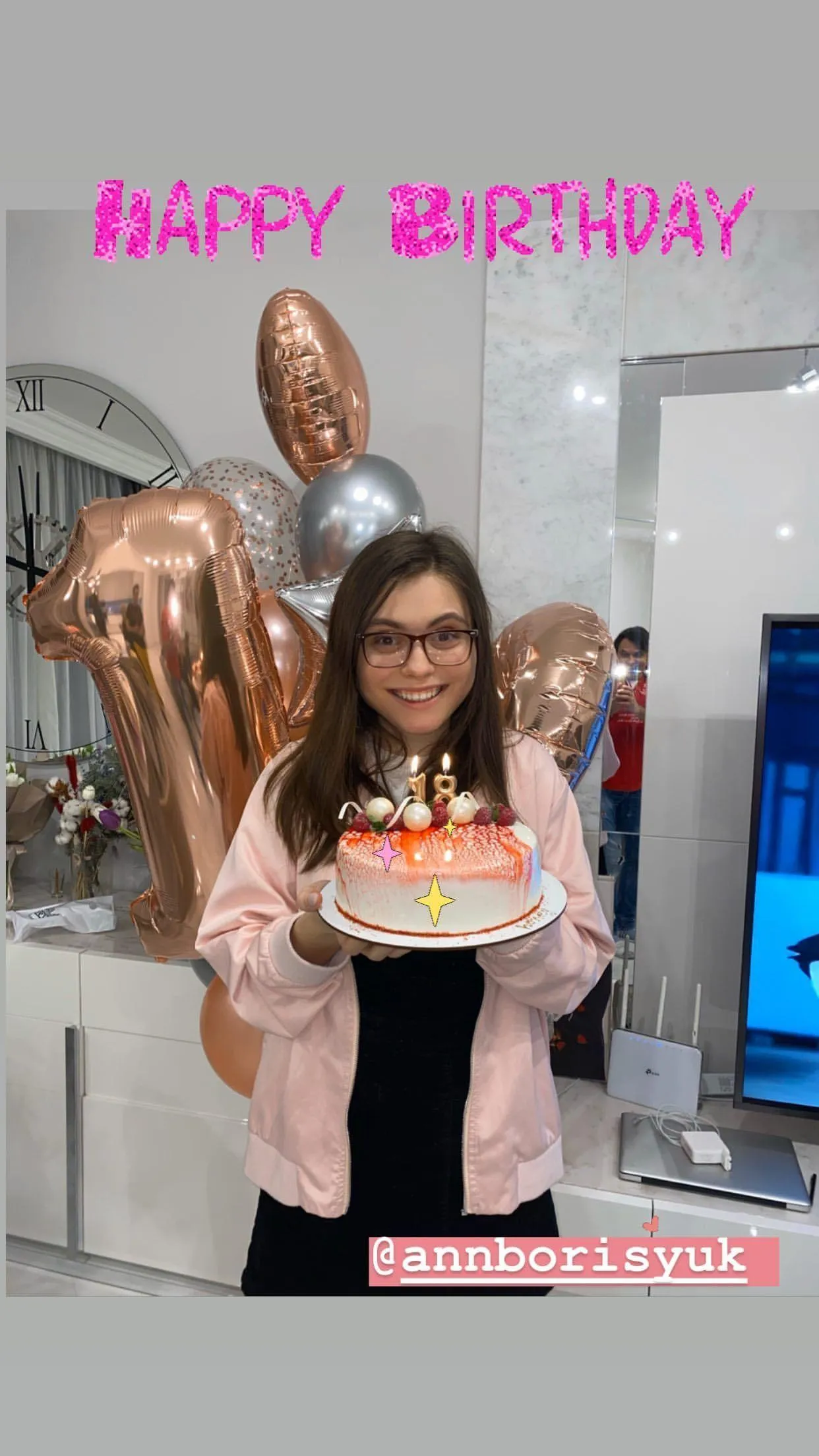 Донька Ольги Сумської відсвяткувала 18-річчя Донька Ольги Сумської відсвяткувала 18-річчя