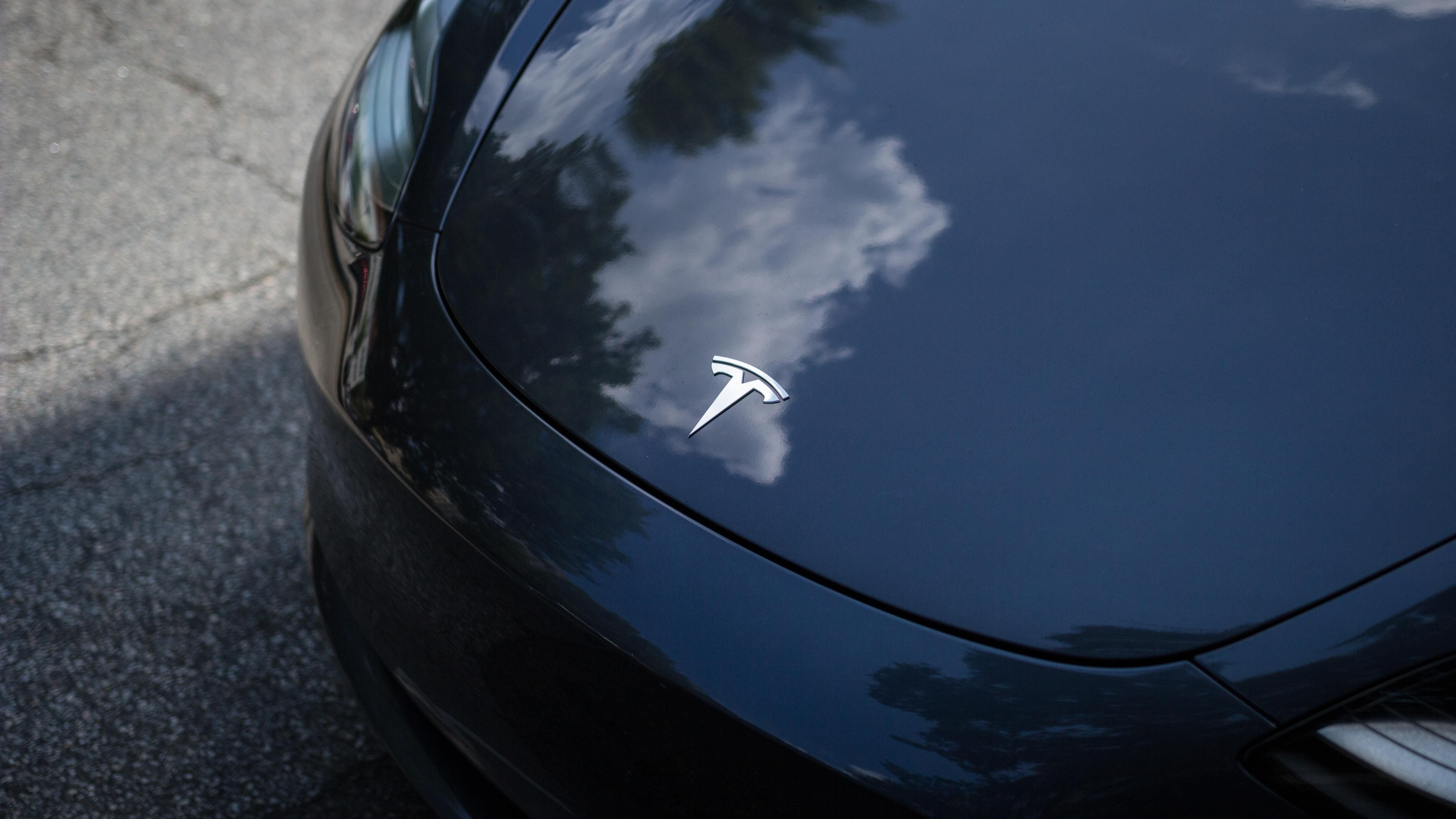 Какой электрокар Tesla самый быстрый: видео Какой электрокар Tesla самый быстрый: видео