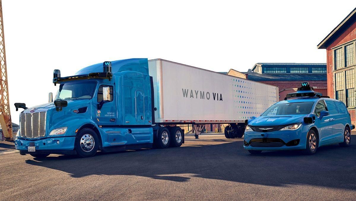 У США запустили службу безпілотної доставки вантажів Waymo Via У США запустили службу безпілотної доставки вантажів Waymo Via
