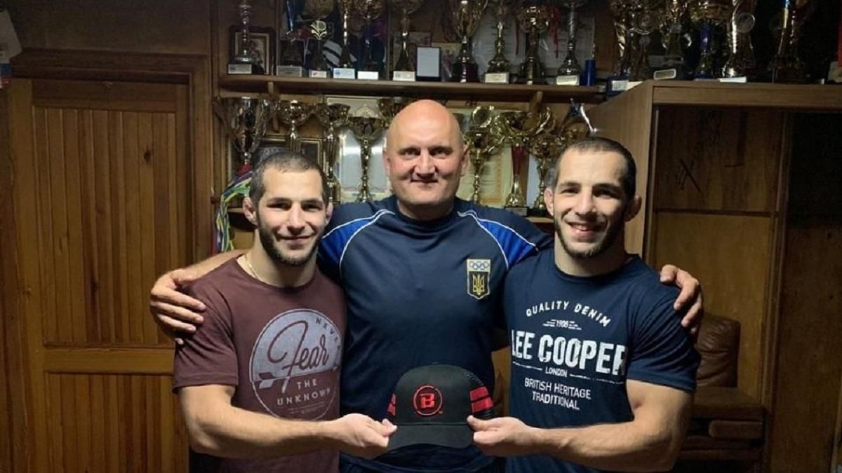 Переселенець з інвалідністю проводить благодійний аукціон: як допомогти Переселенець з інвалідністю проводить благодійний аукціон: як допомогти