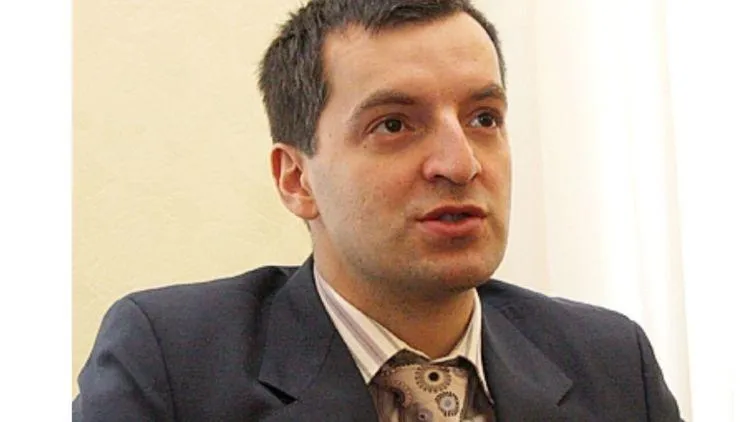 Роман Жуковський Роман Жуковський