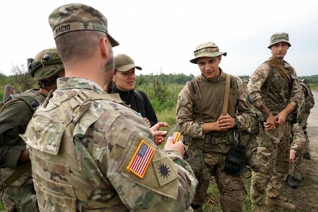 Зеленський схвалив допуск іноземних військ в Україну для навчань у 2020 році