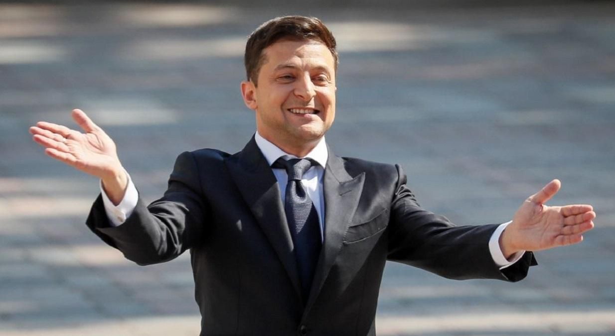 Ми вас любимо: Зеленський привітав українок з 8 березня Ми вас любимо: Зеленський привітав українок з 8 березня