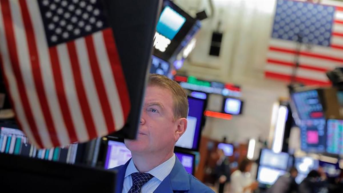 Ринки в США відкрилися обвалом: Торги довелося призупинити