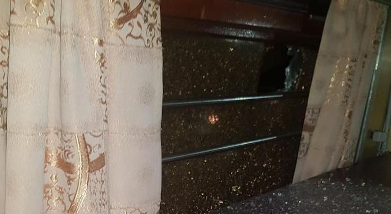 Поїзд Львів – Москва закидали камінням Поїзд Львів – Москва закидали камінням