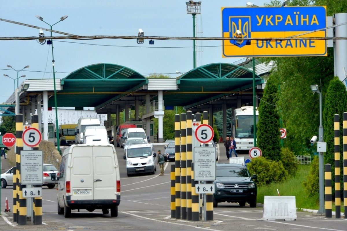 Закриття КПП в Україні 2020 через коронавірус – на скільки Закриття КПП в Україні 2020 через коронавірус – на скільки