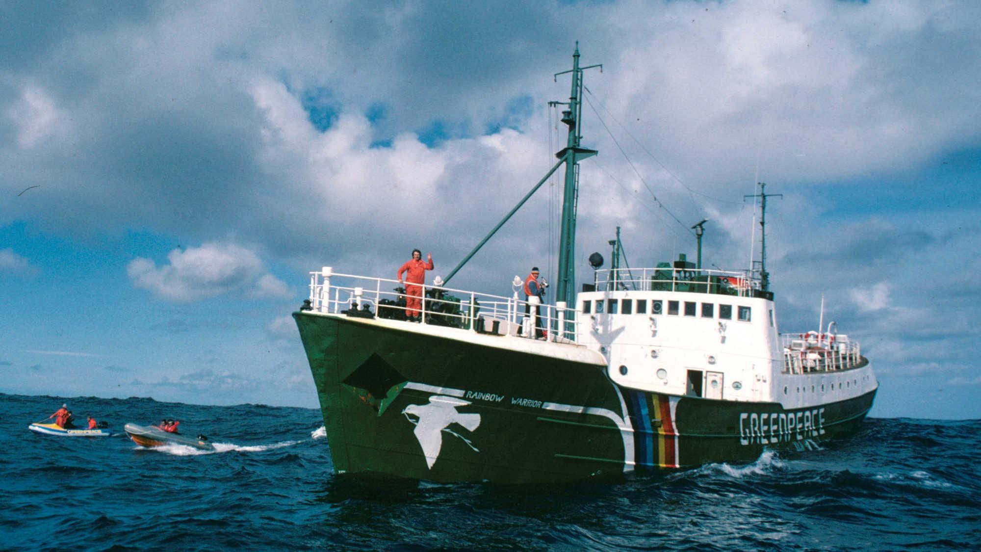 Операция "Сатаник": как Greenpeace развернули масштабную кампанию против ядерных испытаний Операция "Сатаник": как Greenpeace развернули масштабную кампанию против ядерных испытаний