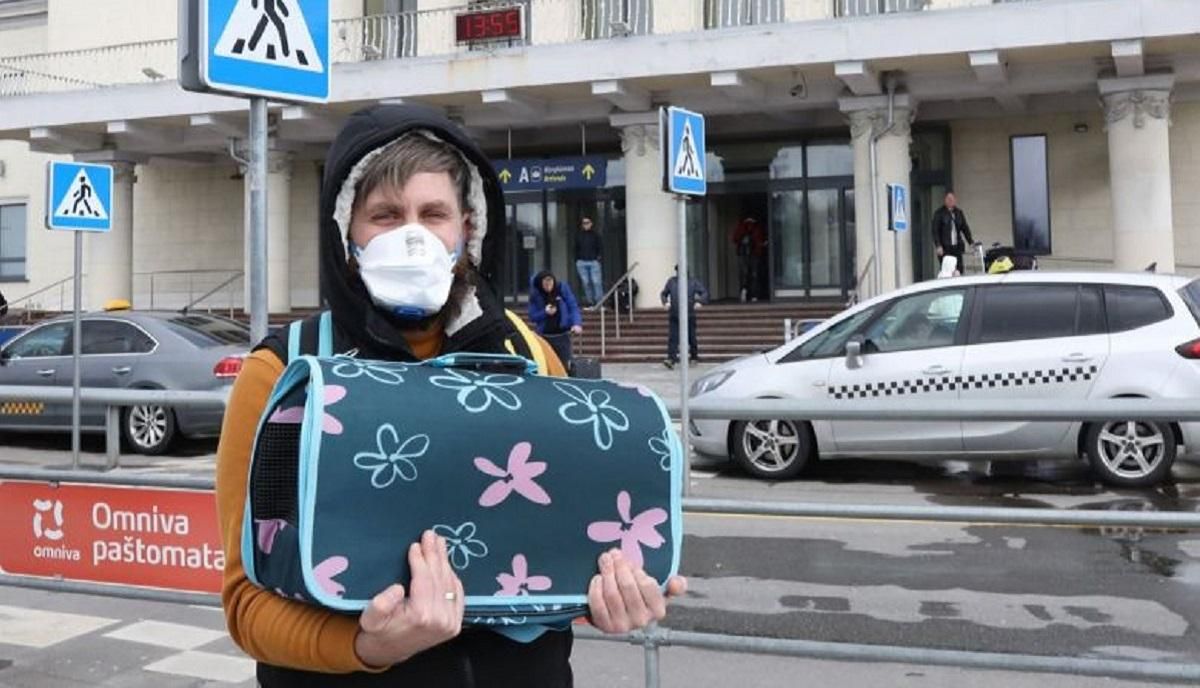 Литва идет на карантин и закрывает границу: детали