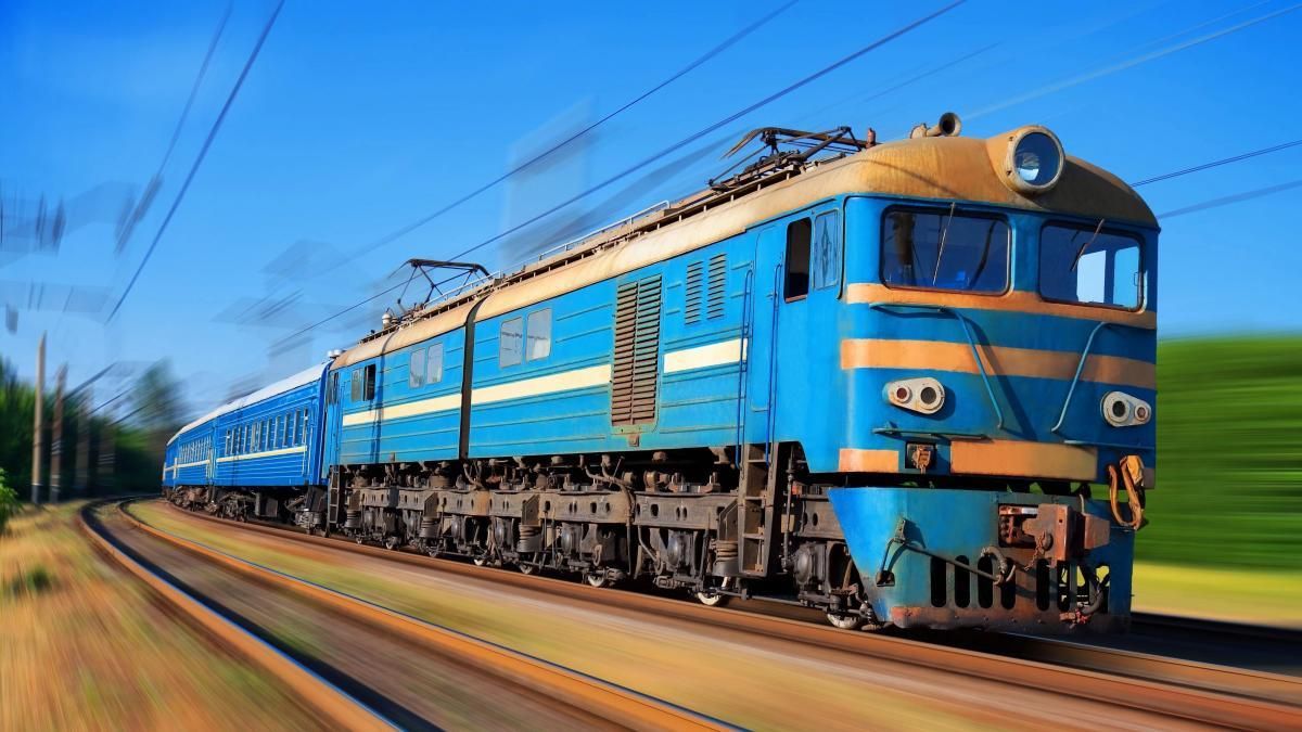 Украина останавливает железнодорожное сообщение с другими странами: перечень отмененных поездов