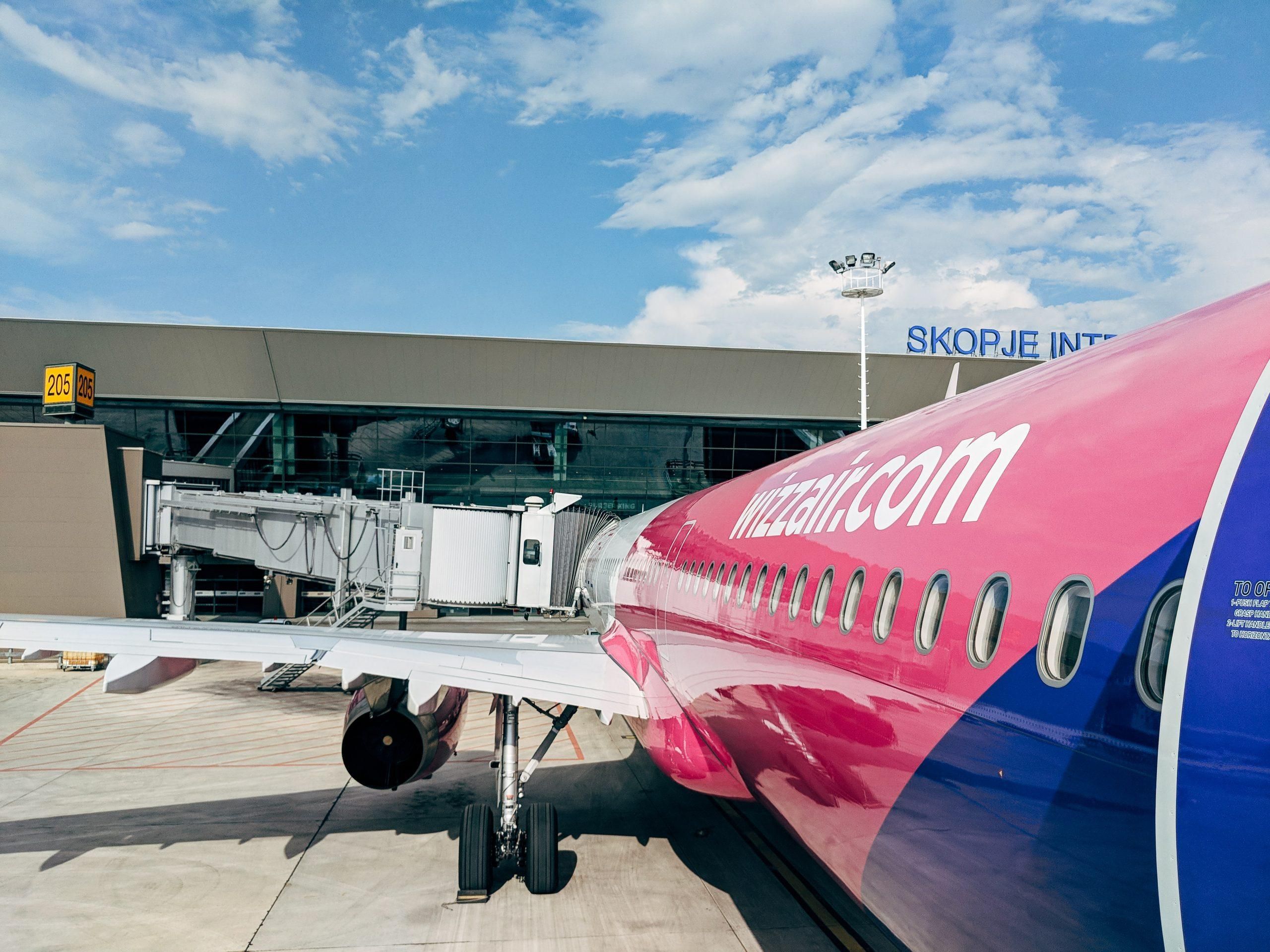 Wizz Air тимчасово зупиняє перельоти в Україну: як повернути квитки