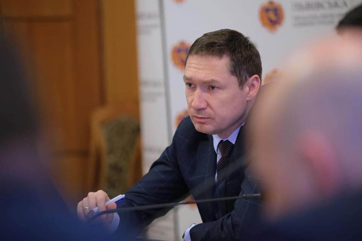 Львівщина оголосила про перехід на суворіший карантин: які обмеження вводять Львівщина оголосила про перехід на суворіший карантин: які обмеження вводять