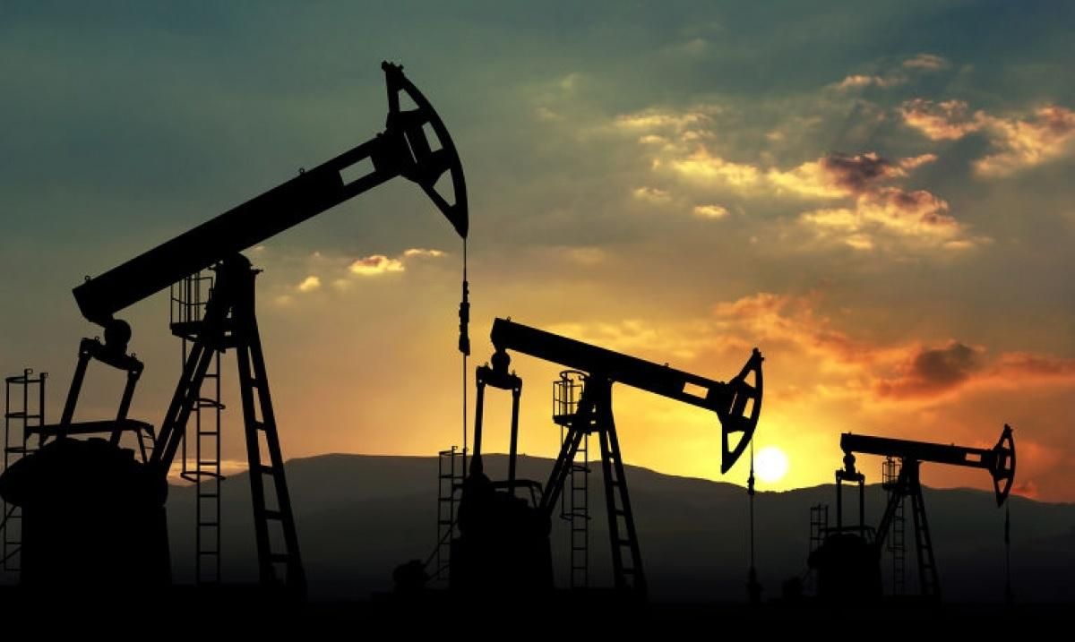 Нафта продовжує дешевшати: від початку року ціни знизилися на 50%